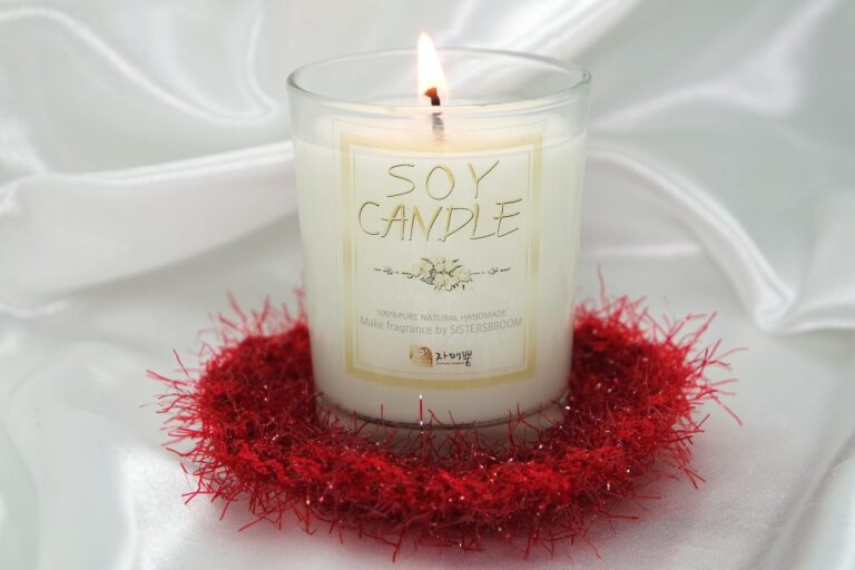 Are soy candles safe for cats